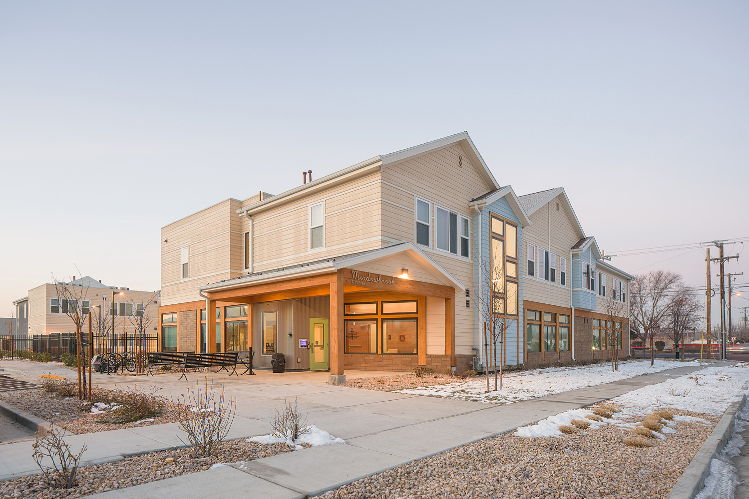 Meadowbrook Apartments
